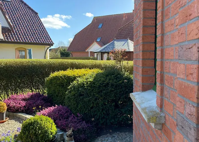 Fernblick * Büsumer Deichhausen